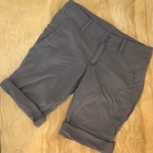 Patagonia Mid-rise Bermuda Shorts Size 4